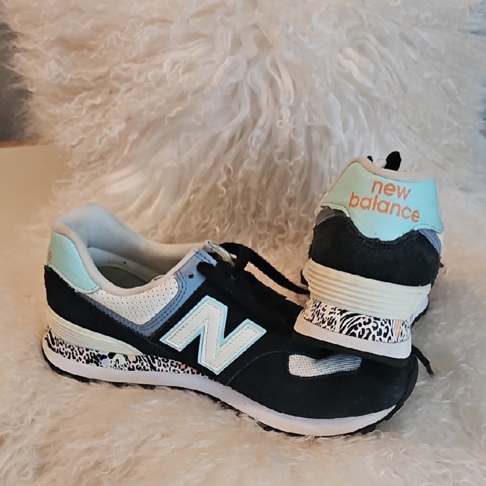 New Balance 574 V2 Womens Suede Multi-color